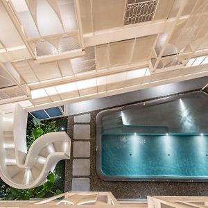 Yanh Ratchawat Hotel